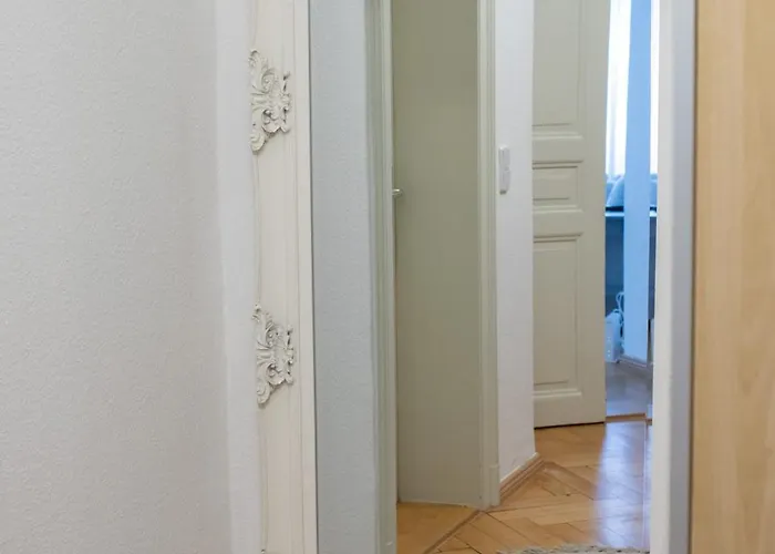 Altbau-flair, Trendviertel, 2p, Wifi, Modern, Fahrstuhl * Chemnitz (Saská Kamenice)