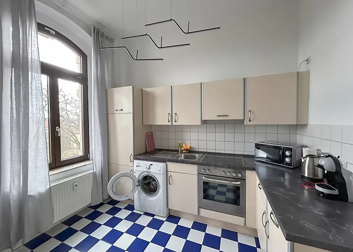 Apartmán Altbau-flair, Trendviertel, 2p, Wifi, Modern, Fahrstuhl