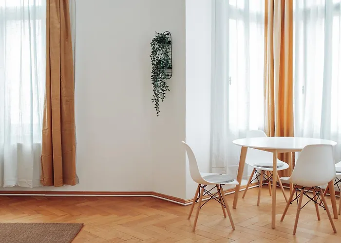 Altbau-flair, Trendviertel, 2p, Wifi, Modern, Fahrstuhl Apartmán *